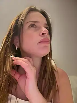 gynna kimera online show from February 2, 2026, 3:05 am