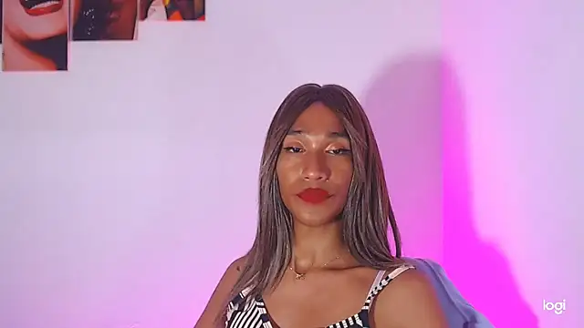 Snapshot of red_veltet chatting on September 14, 2025, 1:21 pm red veltet online show from September 14, 2025, 1:21 pm