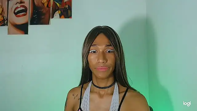 Snapshot of red_veltet chatting on October 8, 2025, 12:30 am red veltet online show from October 8, 2025, 12:30 am