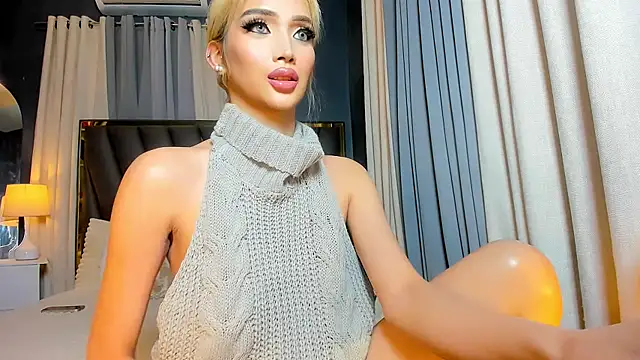 KylieSonique online show from March 25, 2026, 3:56 am