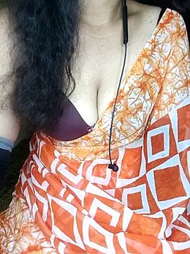 Snapshot of geetha_telugu_kan277 chatting on February 24, 2025, 11:09 pm geetha telugu kan277 online show from February 24, 2025, 11:09 pm