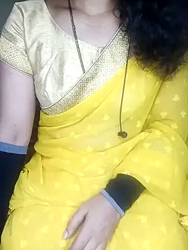 Snapshot of geetha_telugu_kan277 chatting on March 19, 2025, 4:14 am geetha telugu kan277 online show from March 19, 2025, 4:14 am