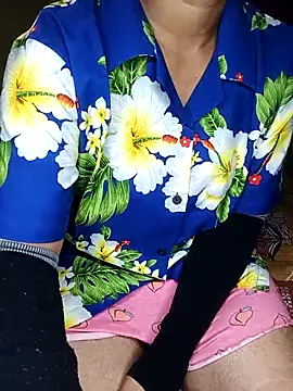 Snapshot of geetha_telugu_kan277 chatting on September 29, 2025, 5:18 pm geetha telugu kan277 online show from September 29, 2025, 5:18 pm