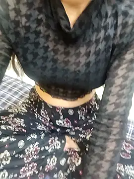 Reena600 online show from March 2, 2025, 7:02 pm