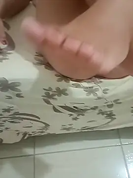 Snapshot of Safadoo2025 chatting on November 18, 2025, 12:16 am Safadoo2025 online show from November 18, 2025, 12:16 am