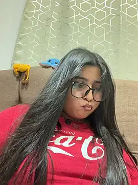 Snapshot of virginbrunette99 chatting on June 19, 2026, 7:01 am virginbrunette99 online show from June 19, 2026, 7:01 am