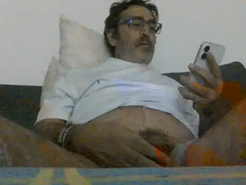 moreno51 online show from November 16, 2025, 11:32 pm