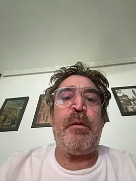 moreno51 online show from December 15, 2025, 11:20 pm