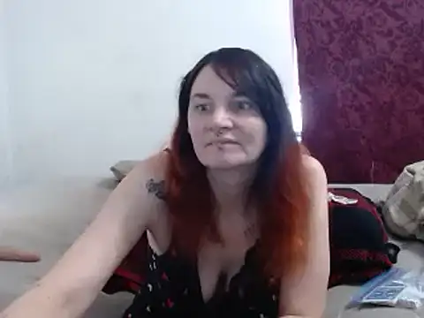 Hotmodel1984 online show from October 29, 2025, 5:04 pm