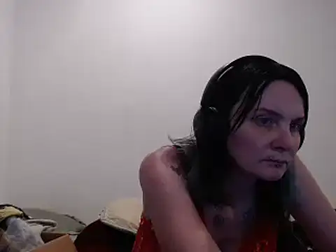 Hotmodel1984 online show from June 18, 2026, 2:01 am