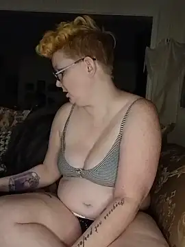 Snapshot of Mellyjellygoddess420 chatting on May 23, 2026, 8:07 am Mellyjellygoddess420 online show from May 23, 2026, 8:07 am