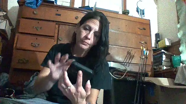 Snapshot of SillyRabbitz chatting on October 19, 2025, 7:20 am SillyRabbitz online show from October 19, 2025, 7:20 am