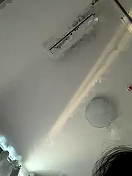 xixiya888 online show from November 16, 2025, 12:38 am