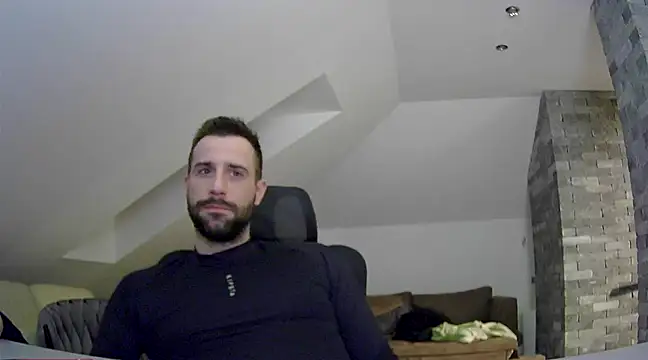 gryzoon online show from March 13, 2025, 6:23 pm