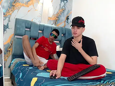 KING OFF BOYS online show from December 19, 2025, 1:51 pm