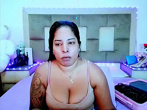 indiantopaz694u online show from July 11, 2026, 5:32 am