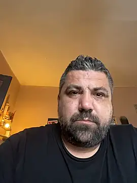 Alexander18edd online show from November 11, 2025, 1:33 pm