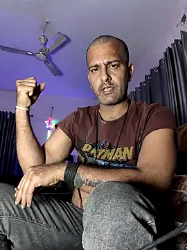 Snapshot of JACKBERK chatting on April 14, 2026, 7:42 pm JACKBERK online show from April 14, 2026, 7:42 pm