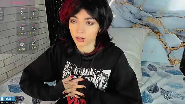 MaeveKuro online show from October 23, 2025, 3:28 am