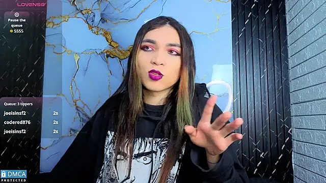 MaeveKuro online show from February 5, 2026, 3:11 am