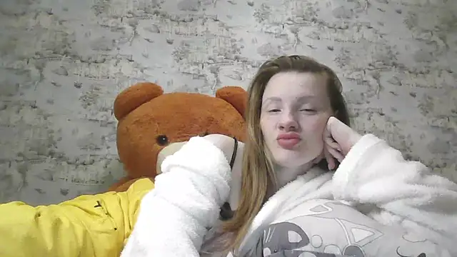 Eveline May online show from February 27, 2025, 10:09 pm