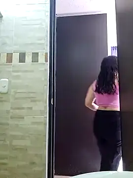 Snapshot of SexyLilyXO chatting on March 6, 2025, 5:00 pm SexyLilyXO online show from March 6, 2025, 5:00 pm