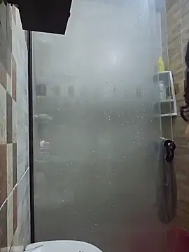 Snapshot of SexyLilyXO chatting on October 3, 2025, 3:58 am SexyLilyXO online show from October 3, 2025, 3:58 am