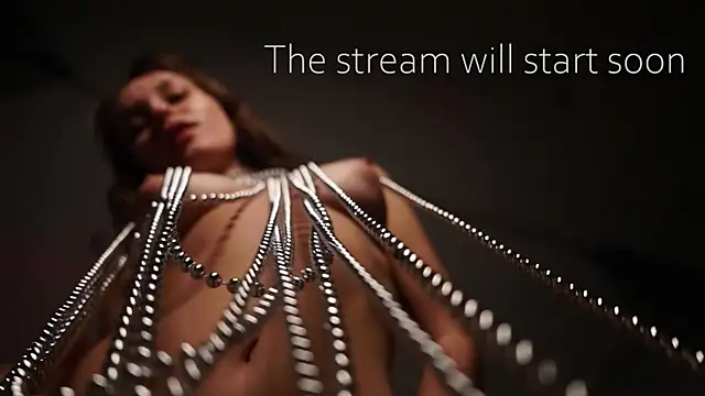 Moni Carroll online show from December 20, 2025, 5:31 pm