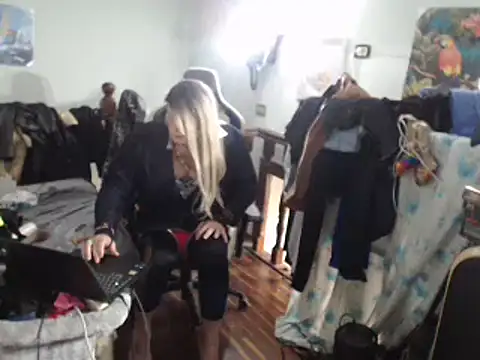 emmex671 online show from March 12, 2025, 7:02 am