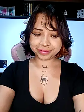 Akame yumi online show from November 3, 2025, 12:02 am