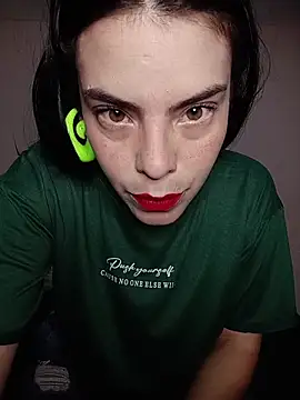 Snapshot of Ali3Martin chatting on February 9, 2026, 12:53 pm Ali3Martin online show from February 9, 2026, 12:53 pm