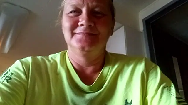 Snapshot of wetnwildforyou chatting on September 26, 2025, 2:54 pm wetnwildforyou online show from September 26, 2025, 2:54 pm