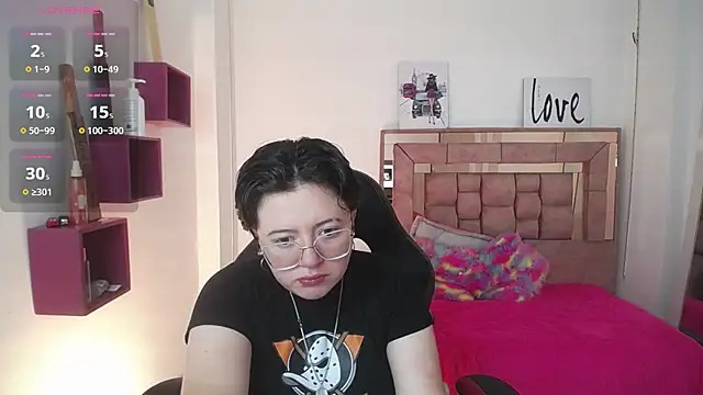 Snapshot of safyka chatting on November 25, 2025, 2:44 am safyka online show from November 25, 2025, 2:44 am