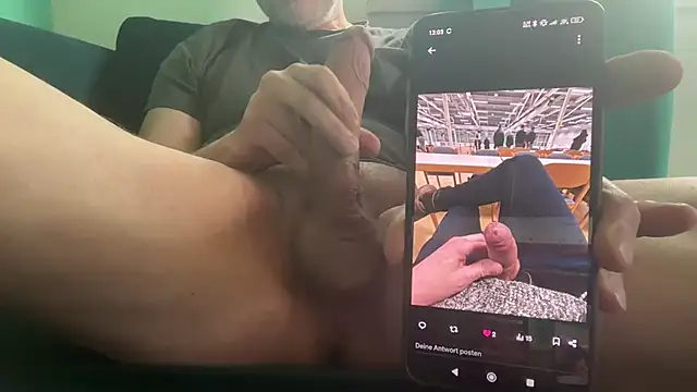 Snapshot of bavaricus123 chatting on March 12, 2025, 12:04 pm bavaricus123 online show from March 12, 2025, 12:04 pm