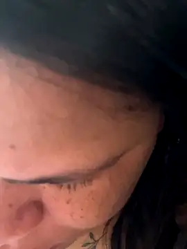 Snapshot of mel88Da chatting on October 29, 2025, 1:24 pm mel88Da online show from October 29, 2025, 1:24 pm