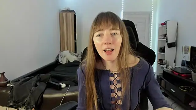 bekkawell online show from September 25, 2025, 12:53 pm