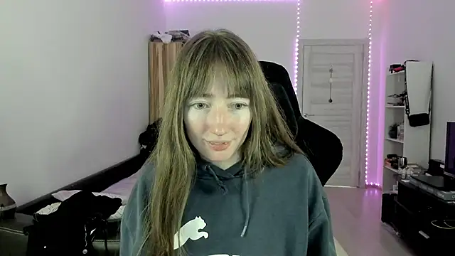 bekkawell online show from December 18, 2025, 3:29 pm