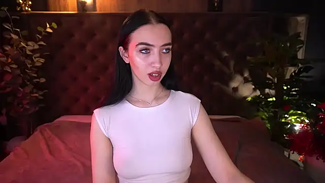 WildKittenX  online show from March 8, 2026, 6:39 am