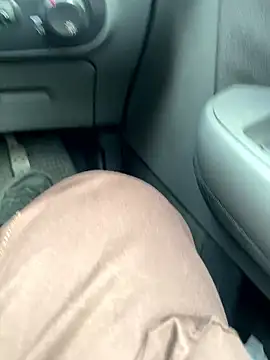 Snapshot of Smallcoco26 chatting on January 7, 2026, 9:56 am Smallcoco26 online show from January 7, 2026, 9:56 am