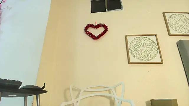 mary cute9 online show from March 18, 2026, 12:19 pm