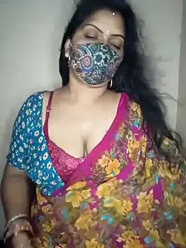 Snapshot of Bagi-Sexy chatting on March 3, 2025, 9:05 pm Bagi-Sexy online show from March 3, 2025, 9:05 pm