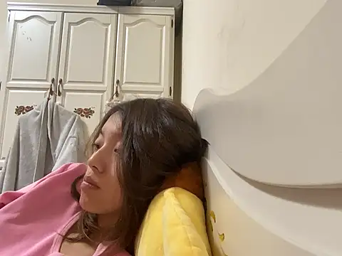 ladypaggy online show from March 2, 2025, 5:04 pm