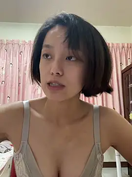 ladypaggy online show from February 24, 2026, 4:38 pm