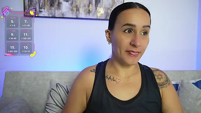 Sara Charmy online show from September 25, 2025, 10:41 am