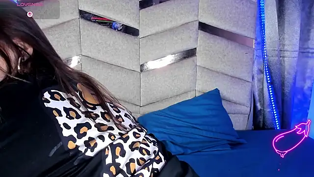 MadissonLee   online show from March 2, 2026, 9:32 pm