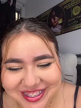 MadissonLee   online show from March 18, 2026, 10:24 pm