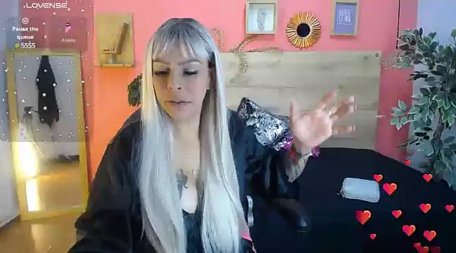 yessila parker online show from March 5, 2025, 2:36 am