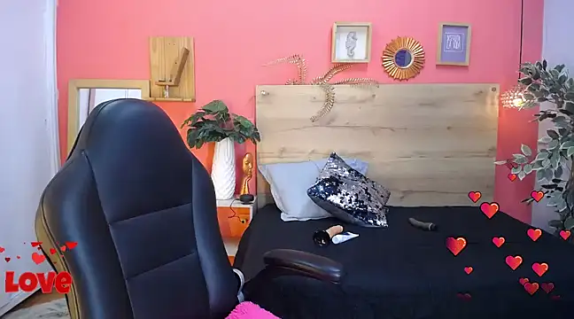 yessila parker online show from March 14, 2025, 5:48 am