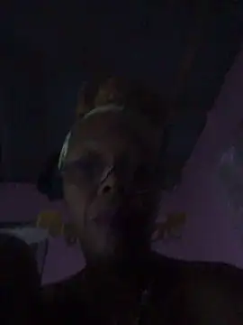 Ladyzee25 online show from November 17, 2025, 8:20 am