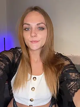 OCTAPUSSY2000 online show from November 9, 2025, 8:29 pm